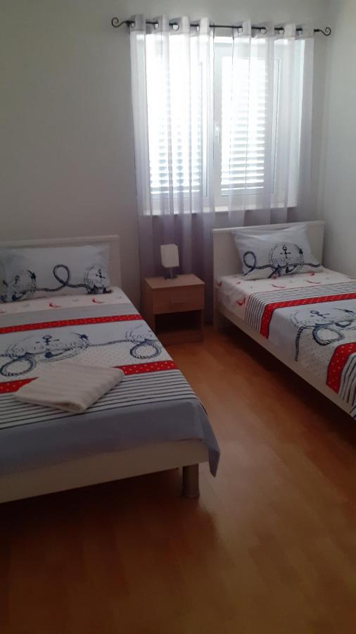 Apartman Nina Vodice Kültér fotó